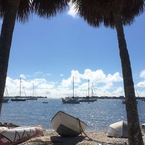 Meet your Posher, Custom